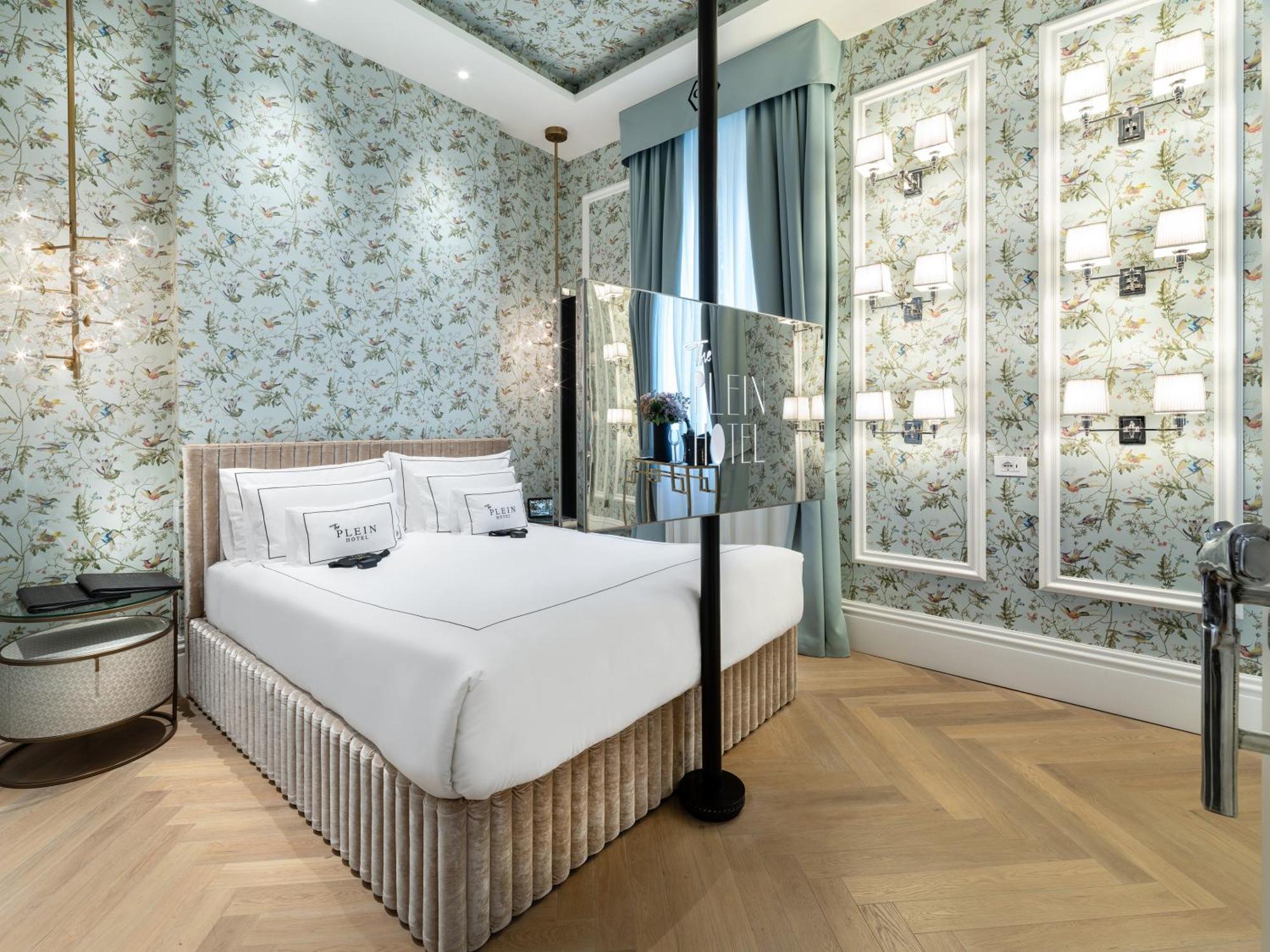 The Plein Hotel - Small Luxury Hotels Of The World Milan Exterior photo