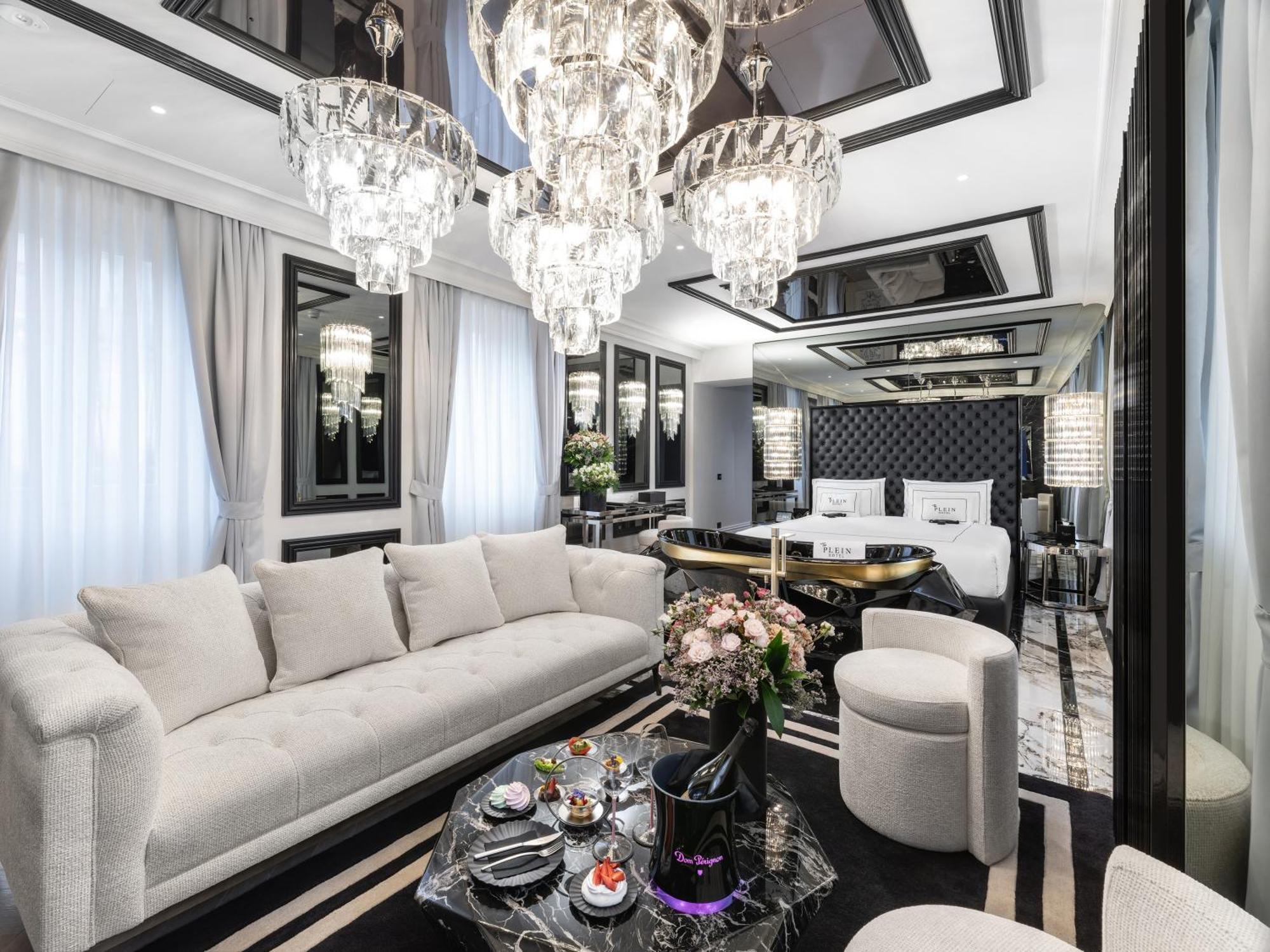 The Plein Hotel - Small Luxury Hotels Of The World Milan Exterior photo